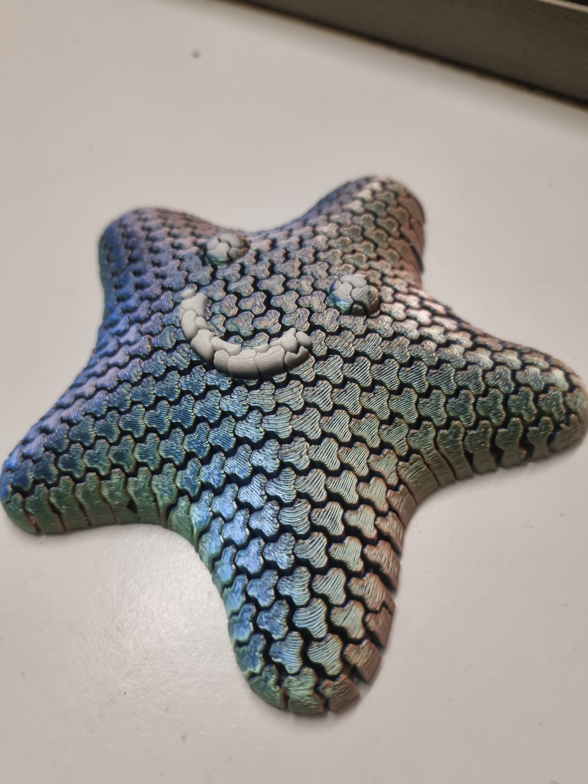 Flexible 3D Printed Starfish – Articulated Ocean Desk Toy & Display Collectible