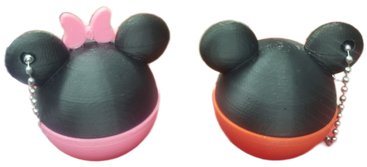 Mickey Minnie keychain